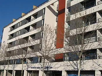 Sejours & Affaires Ferrand Park Republique 2* 클레르몽페랑