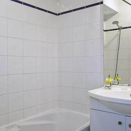 Sejours & Affaires Ferrand Park Republique 아파트호텔 2*