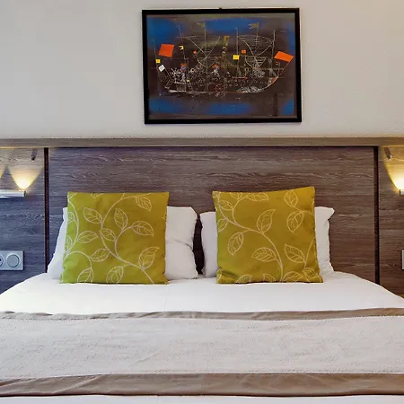 Sejours & Affaires Ferrand Park Republique 2*