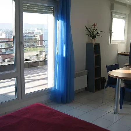 Aparthotel Sejours & Affaires Ferrand Park Republique Clermont-Ferrand