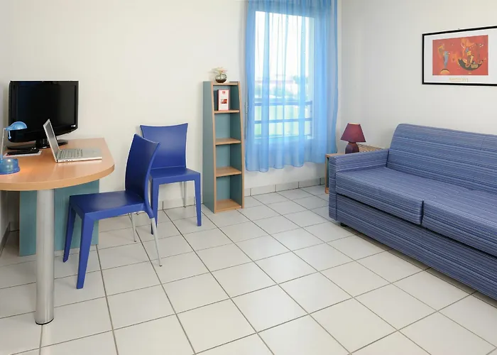 Sejours & Affaires Ferrand Park Republique Aparthotel 2*